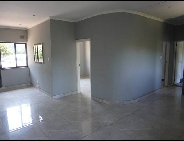 3 BEDROOM PROPERTY TO RENT IN BEREA WEST